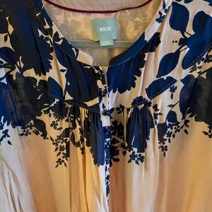 Maeve flowey pullover top.